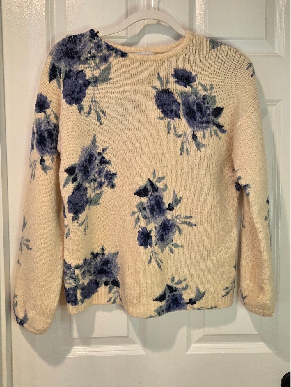 Knox Rose Medium Ivory Floral Knit Sweater